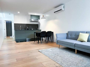 New Cozy Modern Minimalist Stay in Brooklyn at Rem-Casa